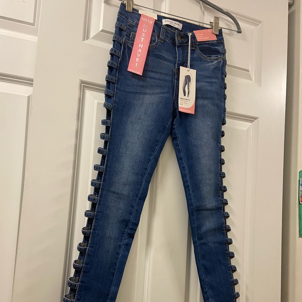 Encore Jeans- Lattice Ankle Grazer Skinny Jeans